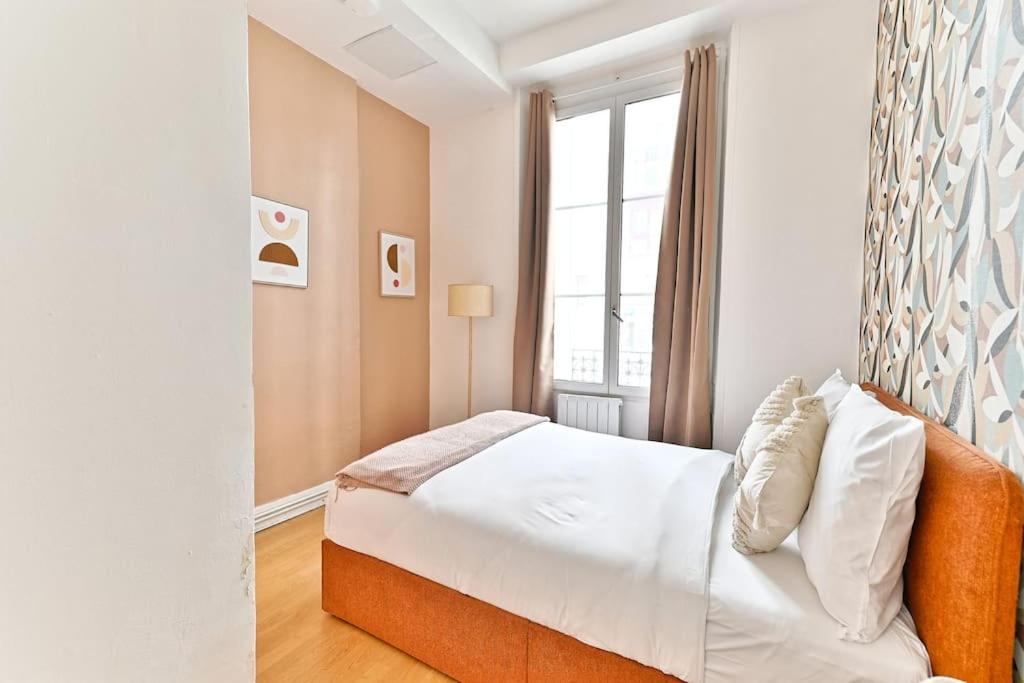 Magnifique Neuf Rose 14eme - Ii Appartement Parijs